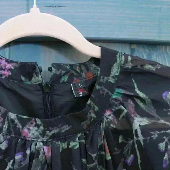 Floral Maxi Dress Black Pleated Skirt Long Tie Sleeve Size Medium - Picture 4 of 10